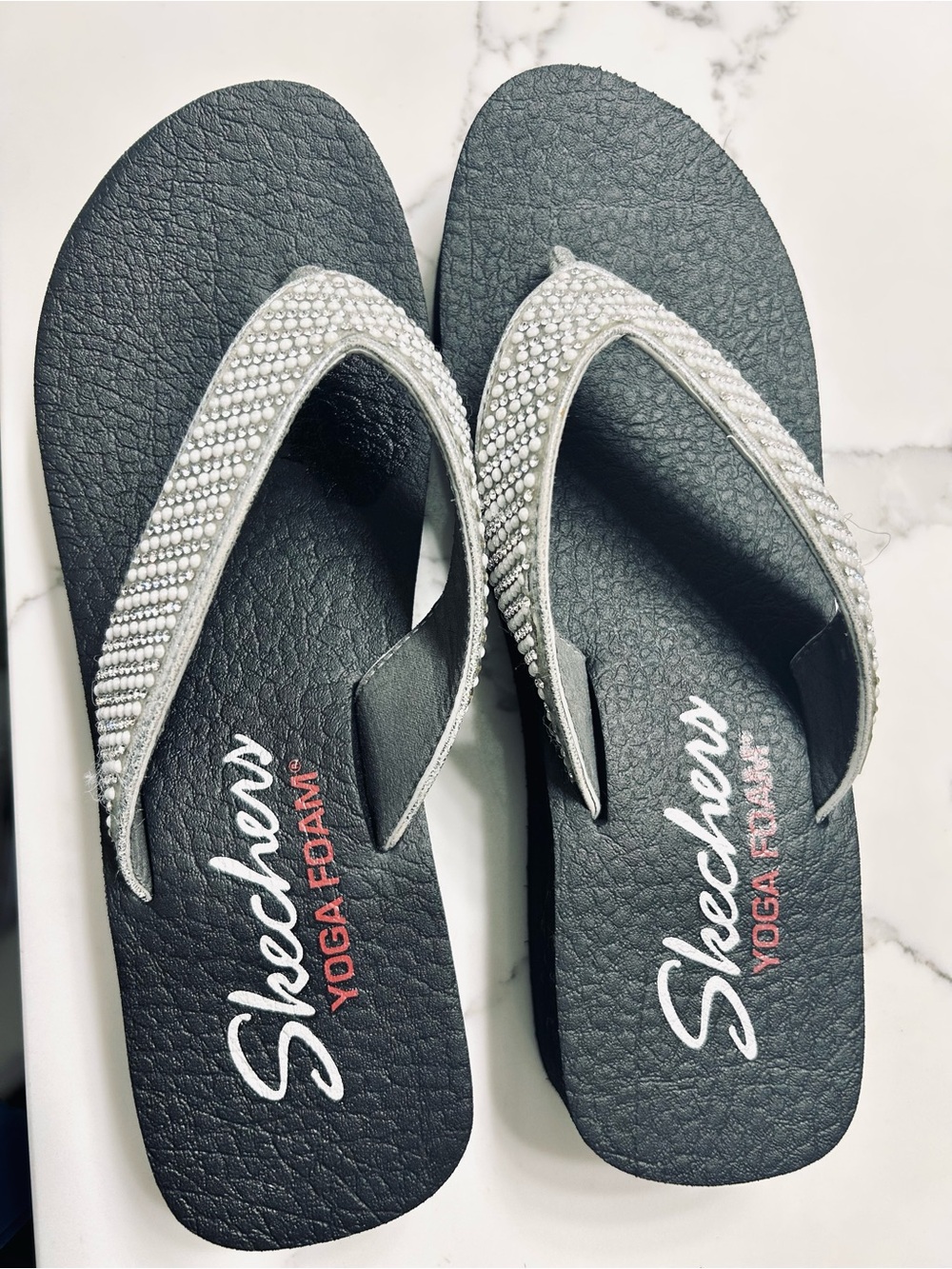 Skechers Yoga Foam Rhinestone Flip Flops – Comfortable & Sparkly